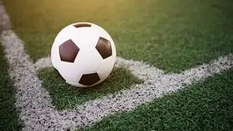 《曼联加速抢购安德森，力促卡塞米罗减薪留队，豪门战局风云再起！》