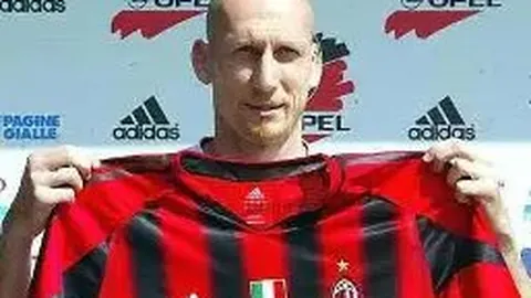 《揭秘职业联赛新规！中足联发布参赛资格递补攻略，规则大揭秘》