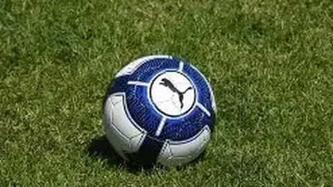 刘诗雯海外遇伤，国际朋友紧急协助就医，刘国梁调侃：难道不感谢吗？